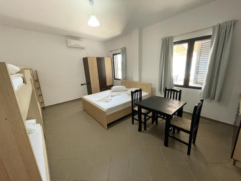 Karaburun Sunset Beach Orikum Exterior foto